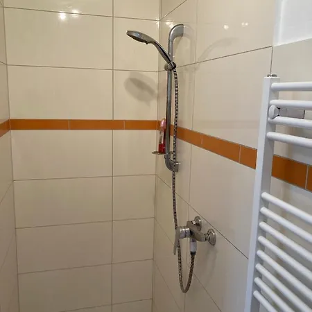 Heurigenbar Apartament