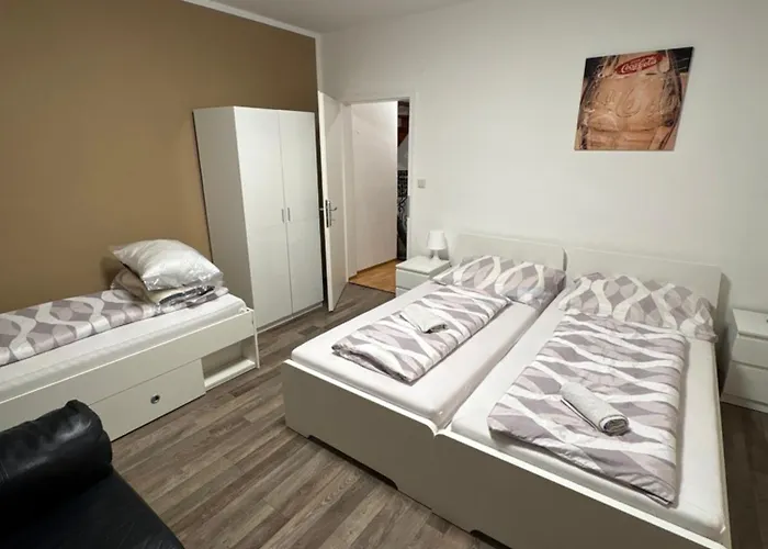 Heurigenbar * Feldkirchen an der Donau